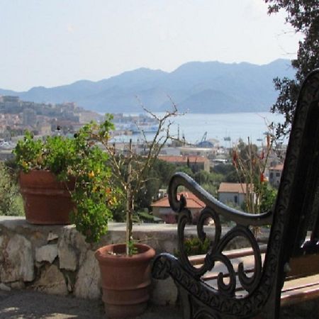 Appartamenti Bellavista By Helloelba Portoferraio Habitación foto